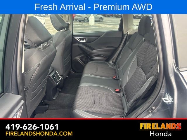 2024 Subaru Forester Premium