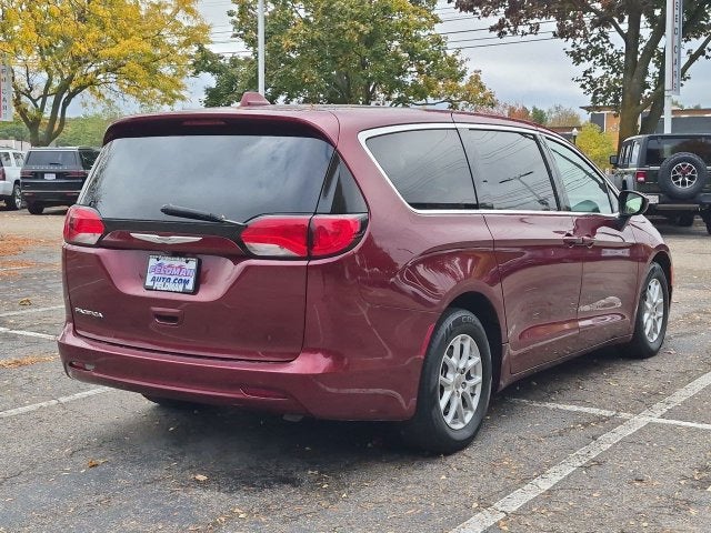 2017 Chrysler Pacifica Touring