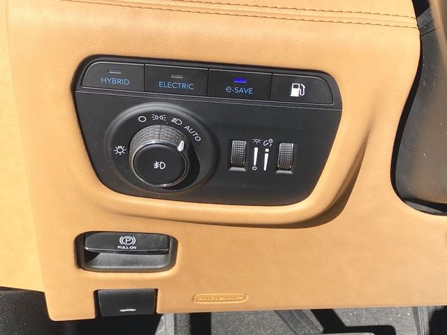 2022 Jeep Grand Cherokee Summit Reserve 4xe