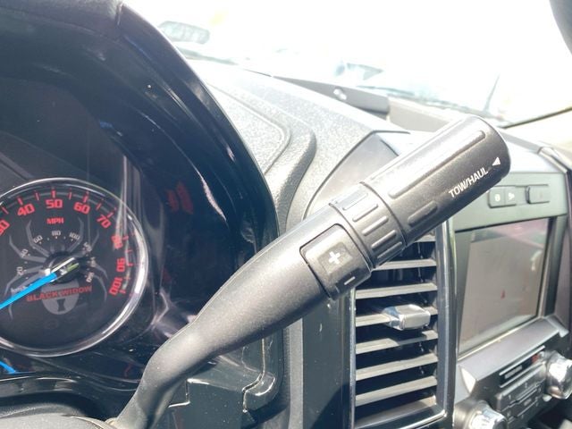 2019 Ford F-250SD Lariat BLACK WIDOW PKG