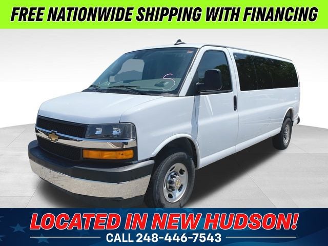2025 Chevrolet Express 3500 LT Passenger