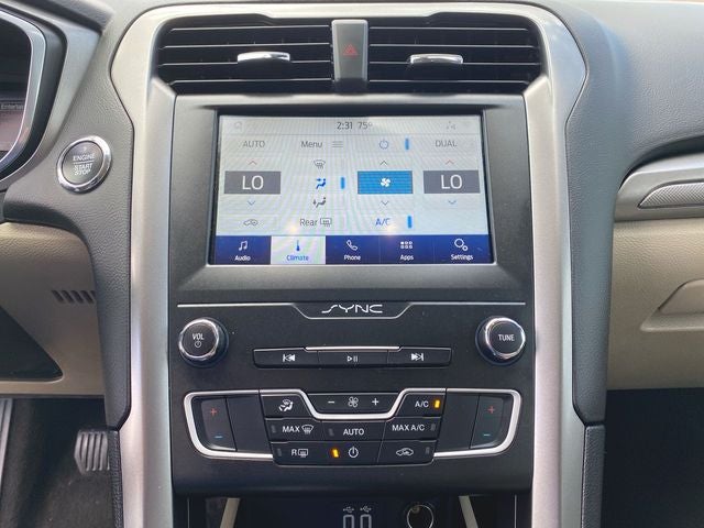 2020 Ford Fusion SE