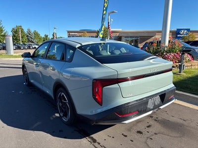2025 Kia K4 EX