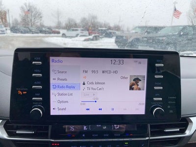 2022 Toyota Sienna XLE 7 Passenger