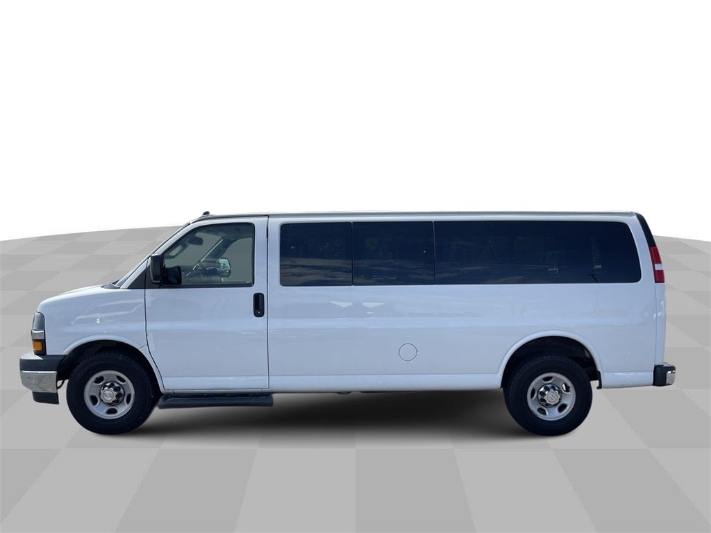 2020 Chevrolet Express 3500 LT Passenger