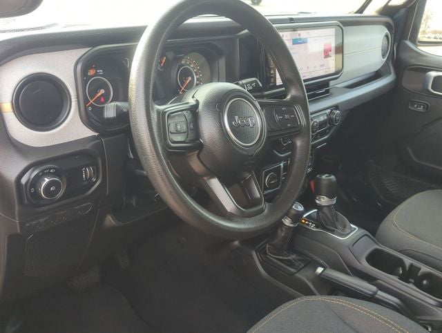 2025 Jeep Wrangler 4-Door Sport 4x4