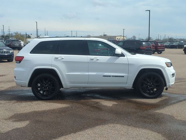 2020 Jeep Grand Cherokee Altitude