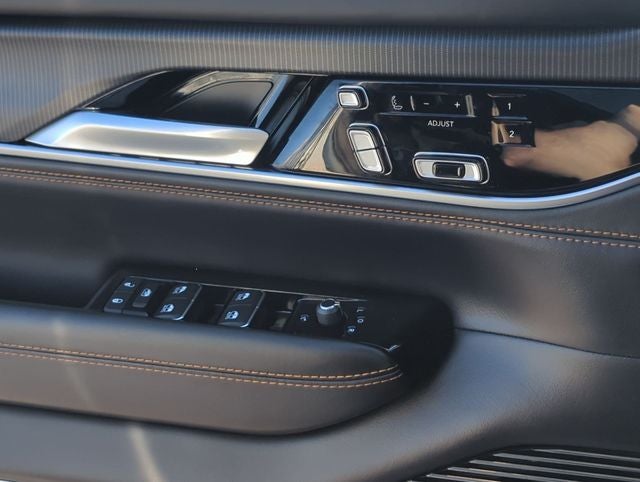 2025 Jeep Grand Wagoneer L Series III Obsidian 4x4