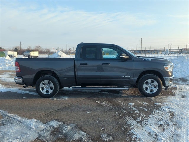 2022 RAM 1500 Big Horn Quad Cab 4x4 6'4' Box
