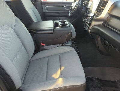 2022 RAM 1500 Big Horn Quad Cab 4x4 6'4' Box