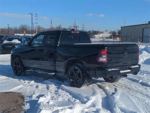 2022 RAM 1500 Big Horn Quad Cab 4x4 6'4' Box