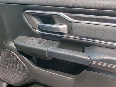 2020 RAM 1500 Big Horn Crew Cab 4x4 5'7' Box