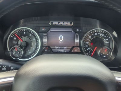 2019 RAM 1500 Laramie Crew Cab 4x4 5'7' Box