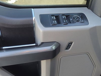 2015 Ford F-150 Base