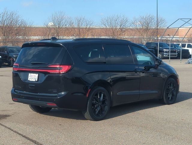 2021 Chrysler Pacifica Limited AWD
