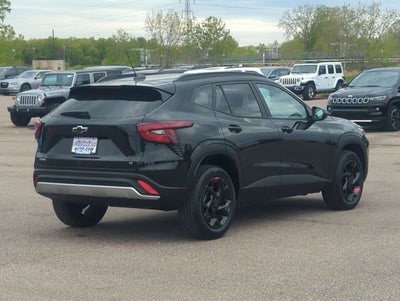 2024 Chevrolet Trax FWD LT