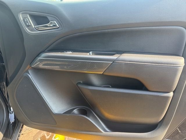 2022 GMC Canyon AT4 - Cloth