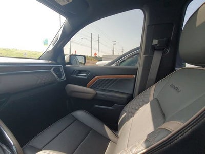 2023 GMC Canyon Denali