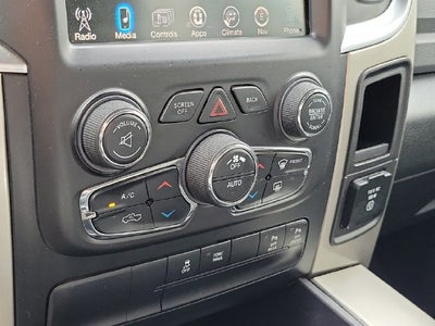 2017 RAM 1500 Big Horn Crew Cab 4x4 5'7" Box