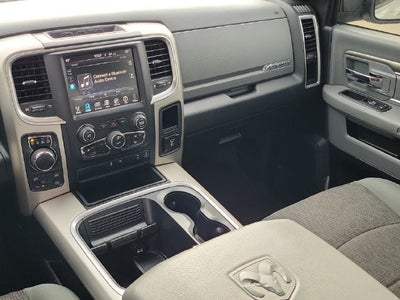 2017 RAM 1500 Big Horn Crew Cab 4x4 5'7" Box