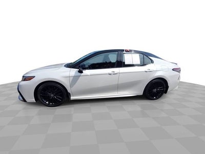 2022 Toyota Camry Hybrid XSE