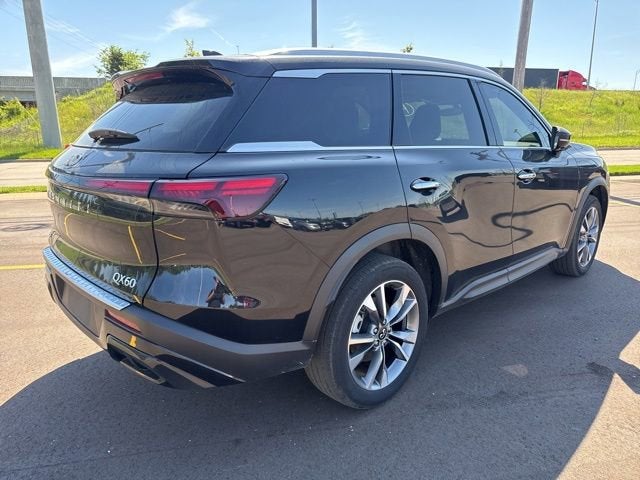 2024 INFINITI QX60 LUXE