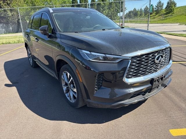 2024 INFINITI QX60 LUXE