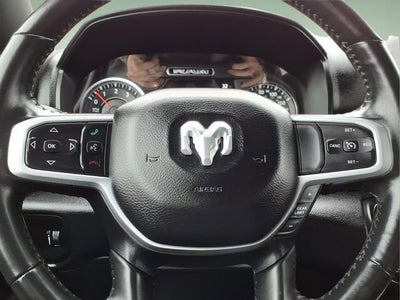 2021 RAM 1500 Big Horn Crew Cab 4x4 5'7" Box