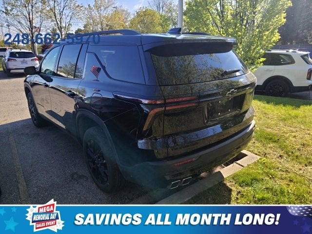 2024 Chevrolet Traverse LT