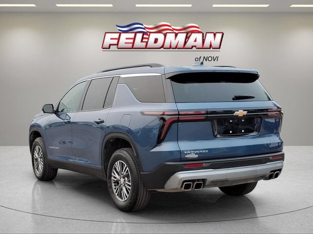 2024 Chevrolet Traverse LT