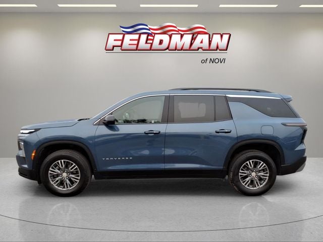 2024 Chevrolet Traverse LT