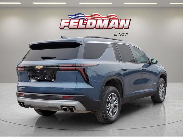 2024 Chevrolet Traverse LT