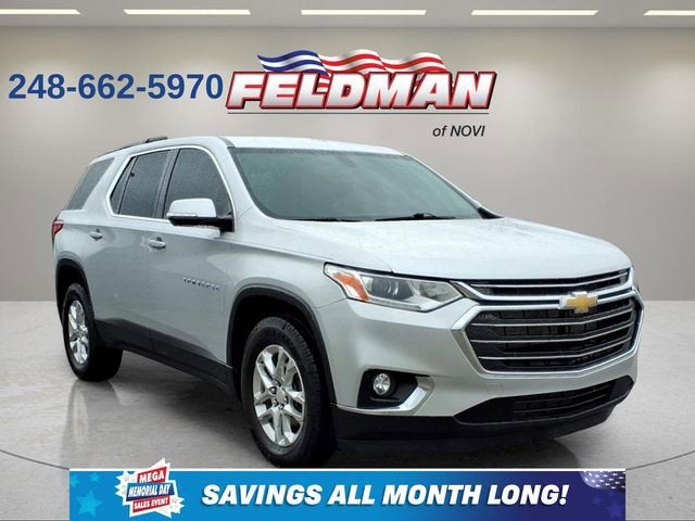 2020 Chevrolet Traverse LT Cloth