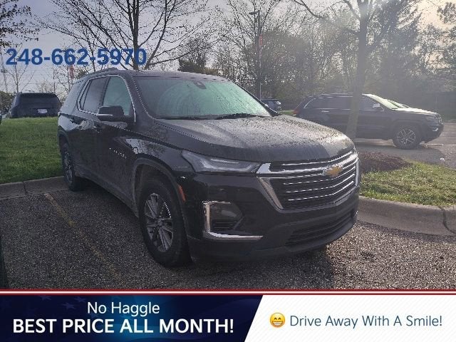 2023 Chevrolet Traverse LT Cloth