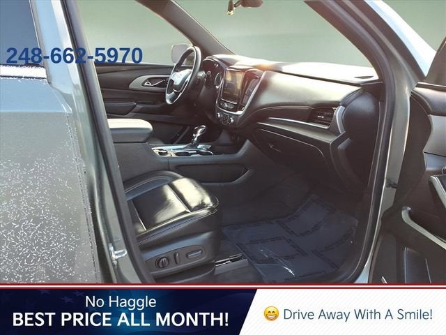 2022 Chevrolet Traverse LT Leather