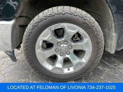 2022 RAM 1500 Big Horn Crew Cab 4x4 5'7" Box