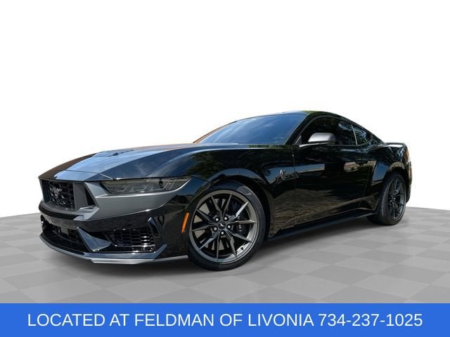 2024 Ford Mustang Dark Horse's photo