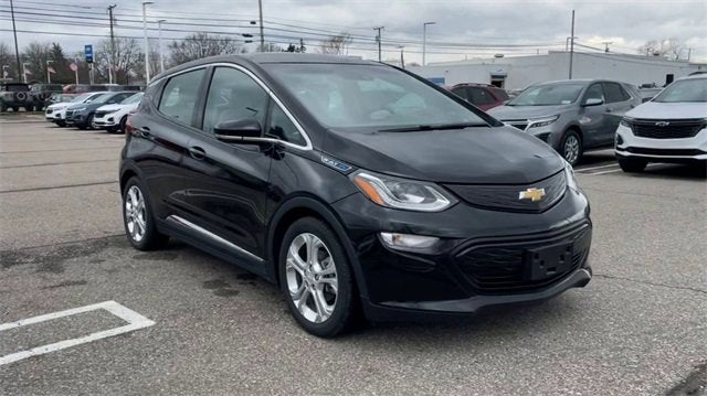 Used 2020 Chevrolet Bolt EV LT with VIN 1G1FY6S06L4130695 for sale in Livonia, MI