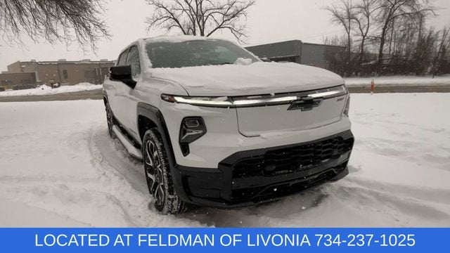 Used 2024 Chevrolet Silverado EV RST with VIN 1GC40ZELXRU302362 for sale in Livonia, MI