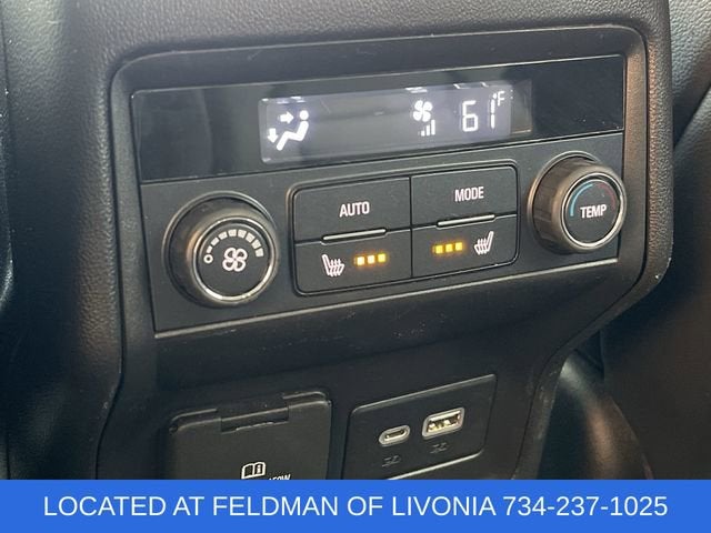 2022 GMC Acadia SLT