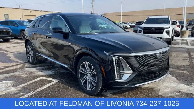 Used 2024 Cadillac LYRIQ Luxury 1 with VIN 1GYKPPRL9RZ101454 for sale in Livonia, MI