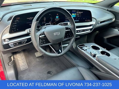 2024 Cadillac LYRIQ Luxury 2