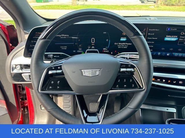 2024 Cadillac LYRIQ Luxury 2