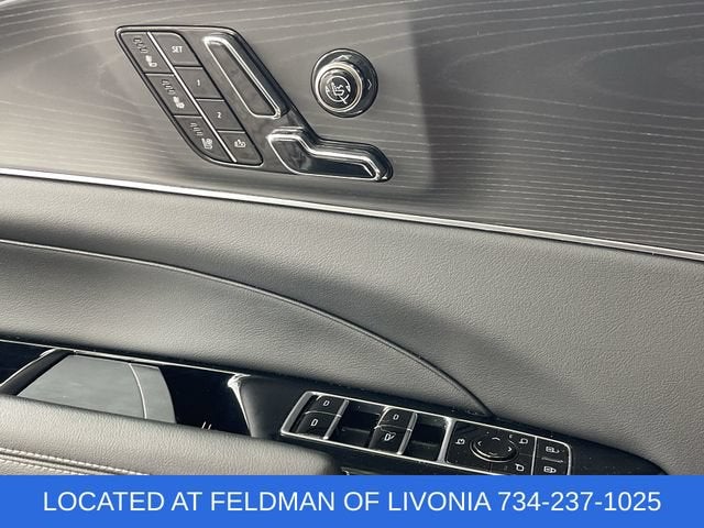 2024 Cadillac LYRIQ Luxury 2 - Photo 23