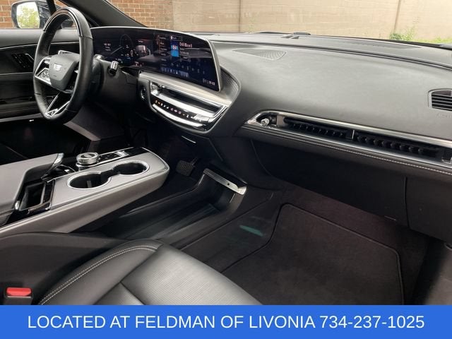 2024 Cadillac LYRIQ Luxury 2 - Photo 29