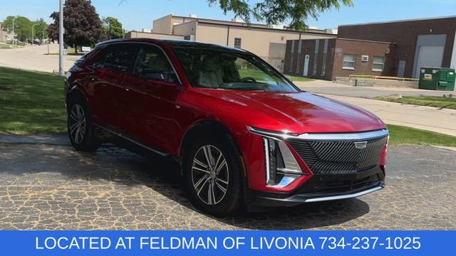 2024 Cadillac LYRIQ Luxury 3