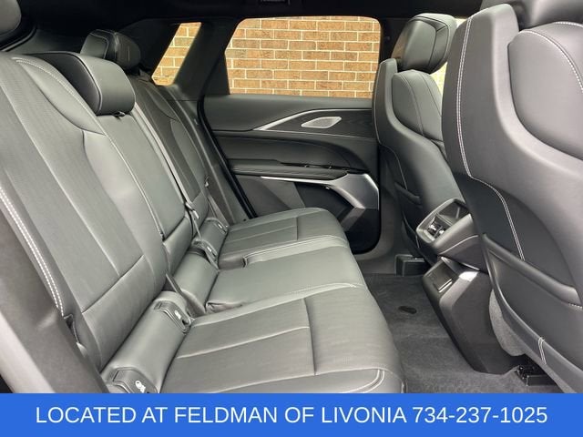 2024 Cadillac LYRIQ Sport 2