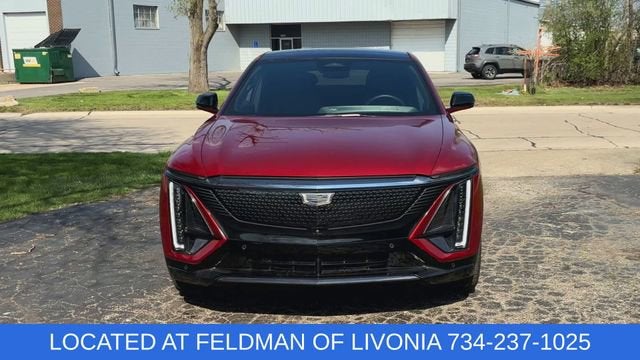 2024 Cadillac LYRIQ Sport 2