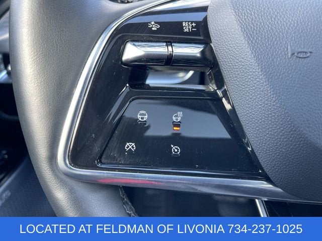 2024 Cadillac LYRIQ Sport 2