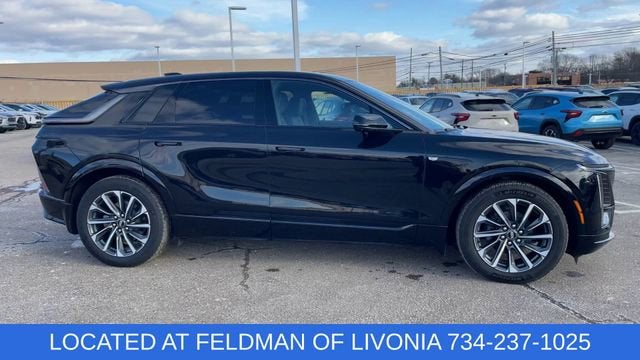 2024 Cadillac LYRIQ Sport 2